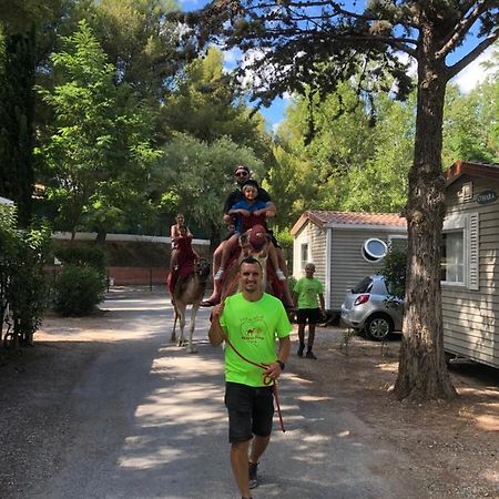Camping Marina Plage Vitrolles  Exterior foto